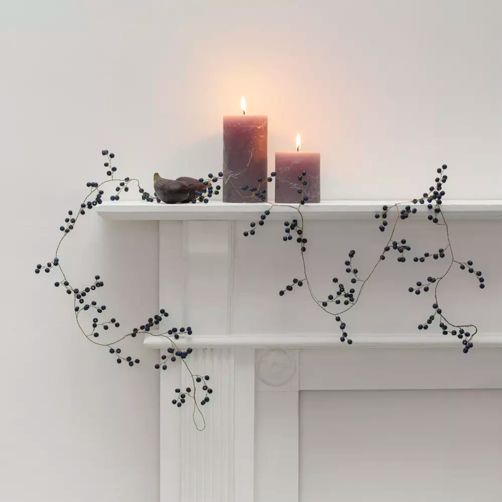 Blue Ivy Berry Garland