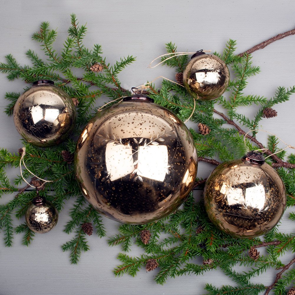 Etched Snowflake Decoration